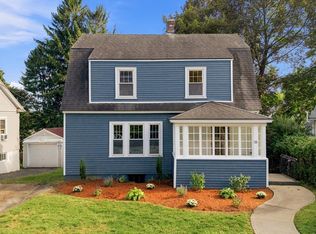 31 Barnard Rd, Worcester, MA 01605
