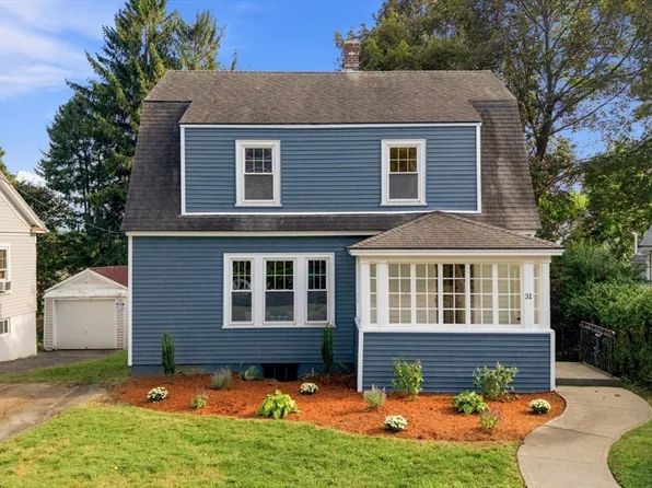 31 Barnard Rd, Worcester, MA 01605