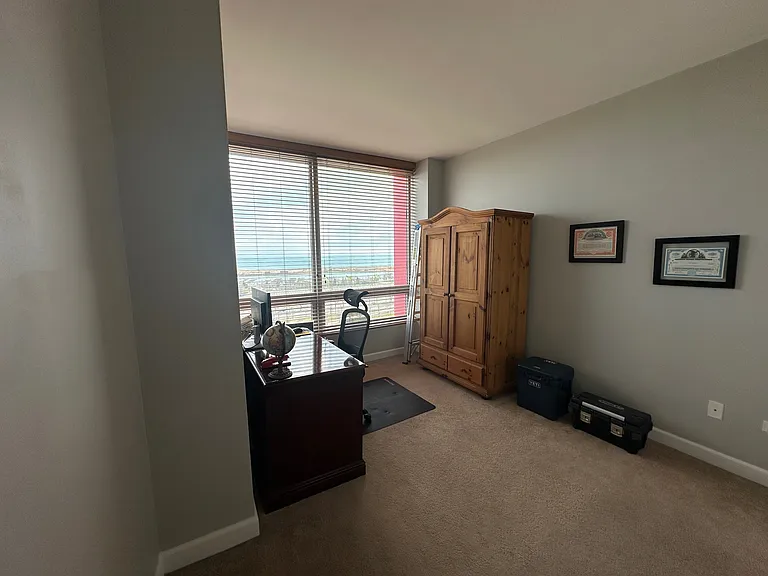 Second bedroom