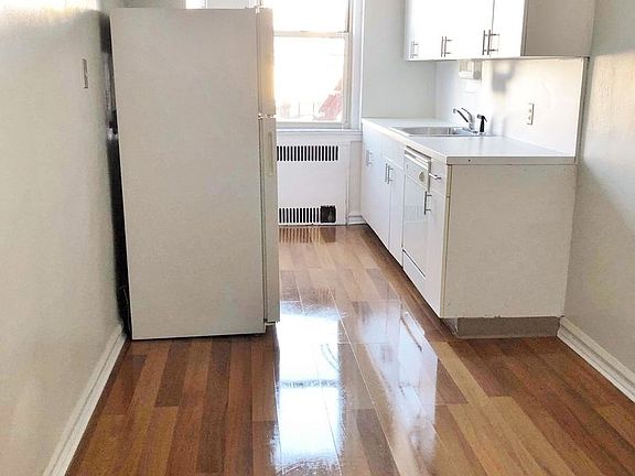 5th image of 63-89 Saunders St #2CC