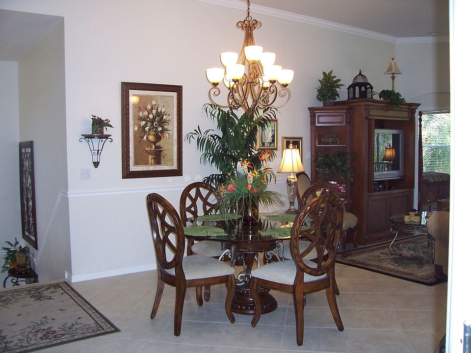 1st image of 23089 Lone Oak Dr