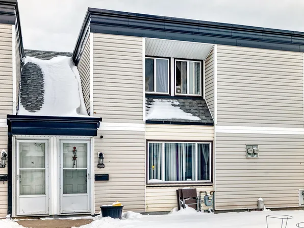 11421 34th St NW #208, Edmonton, AB T5W 5J7