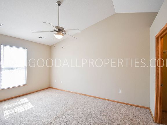 5th image of 15203 Townsend Ave