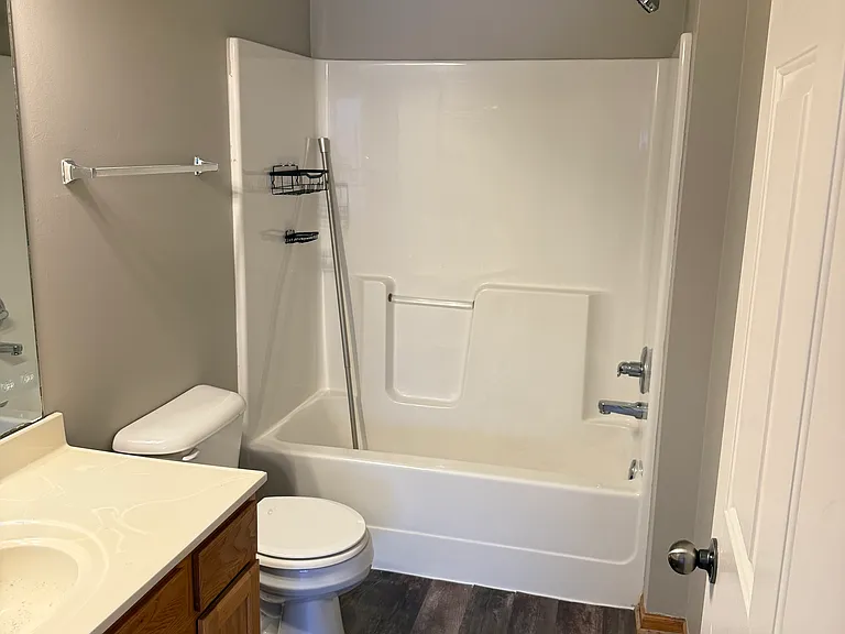 1207 NE 5th Ln #8 — Photo 5