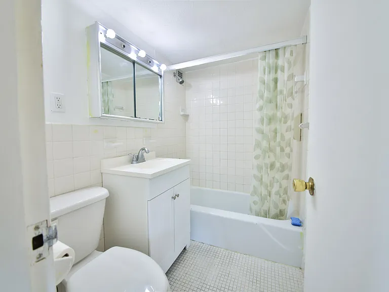 6 Whittier Pl #4E — Photo 6