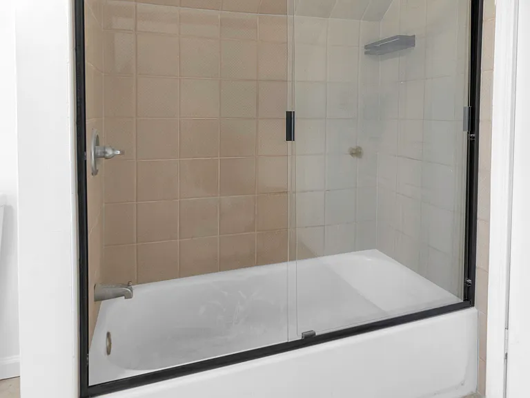 44 Farley Ave #2 — Photo 9