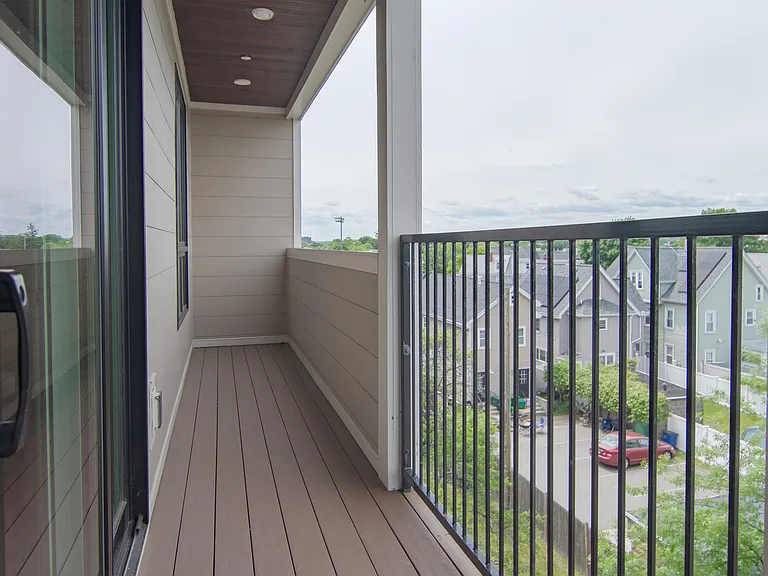 519 Broadway #305 — Photo 13