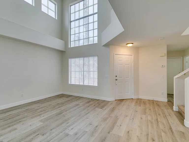7804 Amulet St — Photo 4