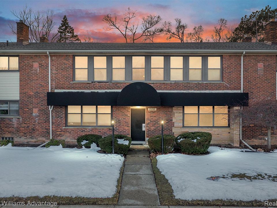 1st image of 25749 Woodward Ave APT 206