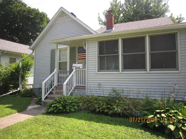 2120 2nd St, Moline, IL 61265