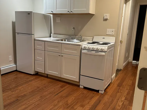 (undisclosed Address), Jefferson, MA 01522