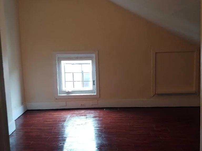 801 Perry St #F2 — Photo 12