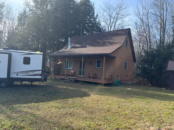 1214 E Burnings Rd, Deerton, MI 49822