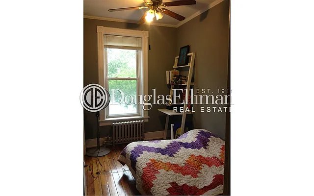 Rented by Douglas Elliman | media 7