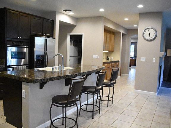 4th image of 2548 Tradewinds Dr