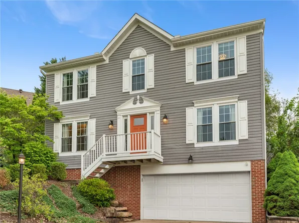 103 Cherokee Ct, Freeport, PA 16229