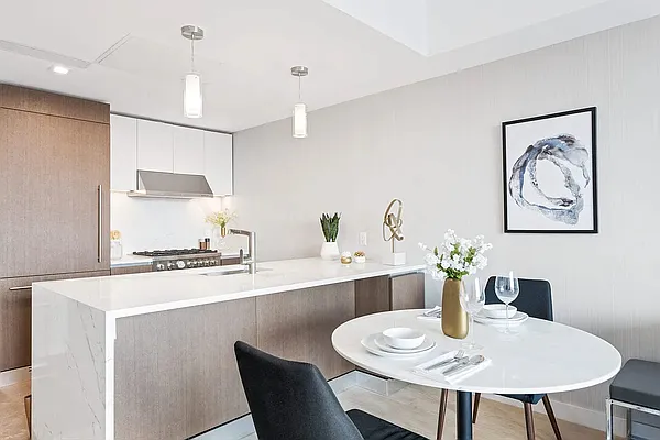 Rented by CPRE ELITE INC | media 29