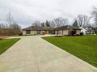 137 Ransom Rd, Lancaster, NY 14086