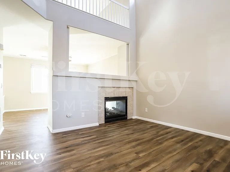7498 S Norfolk Way — Photo 6