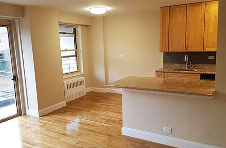 2nd image of 1240 Morrison Ave APT 1H