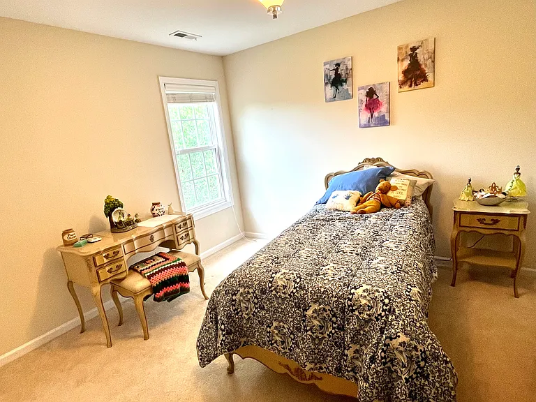 1105 Goldenview Ct — Photo 18