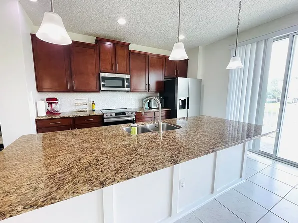 4336 Ellipse Dr, Jacksonville, FL 32246