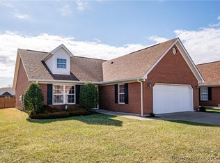 110 Crown Ct, New Albany, IN 47150