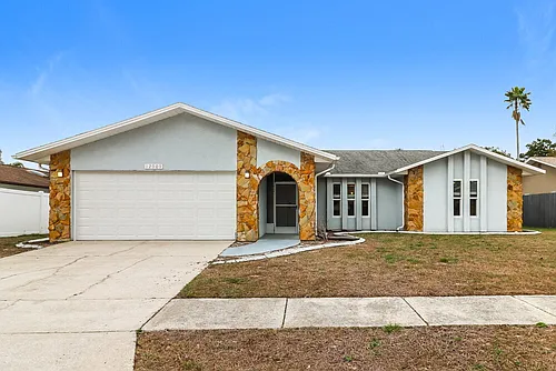 12909 Walnut Tree Ln Photo 1