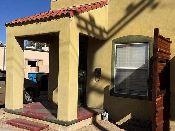 3rd image of 1110 E CORONADO Road