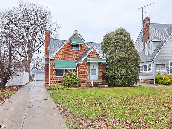 3rd image of 265 E 195th St