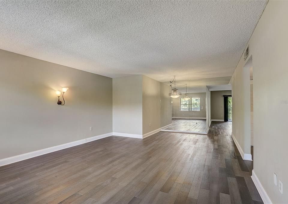 Desoto Square Villas Condominiums 425 30th Ave W Bradenton FL Zillow