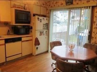 484 Walnut St, Ridgefield, NJ 07657