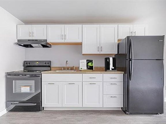 2nd image of 3474 E Main St #3566-C4