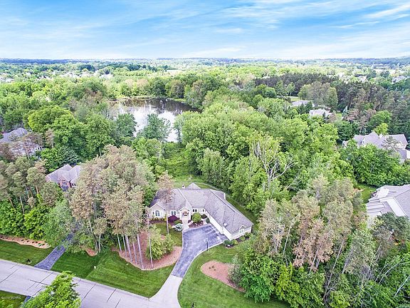 4th image of 4920 Tall Pines Ct SE