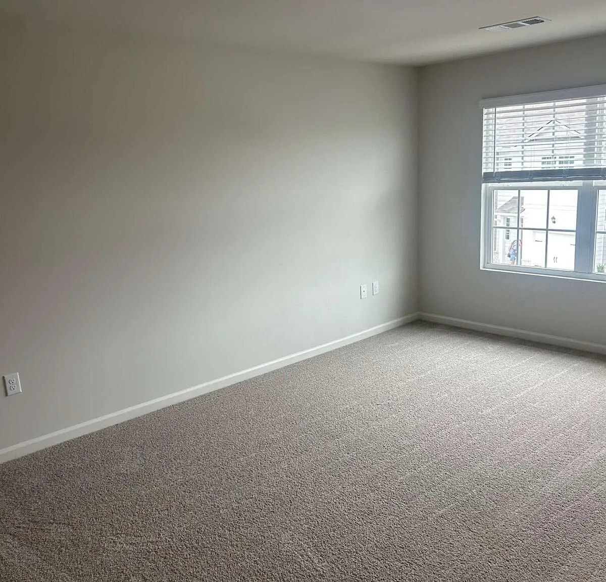3 bed, 2.5 bath, 1418 sqft, $1,750 — Photo 4