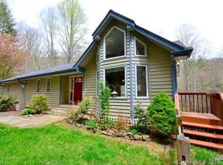 19 Indian Falls Rd, Asheville, NC 28803