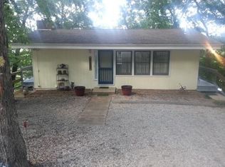 42 Ute Rd, Lake Ozark, MO 65049