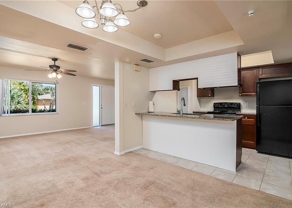 1st image of 4915 Catalina DR #31