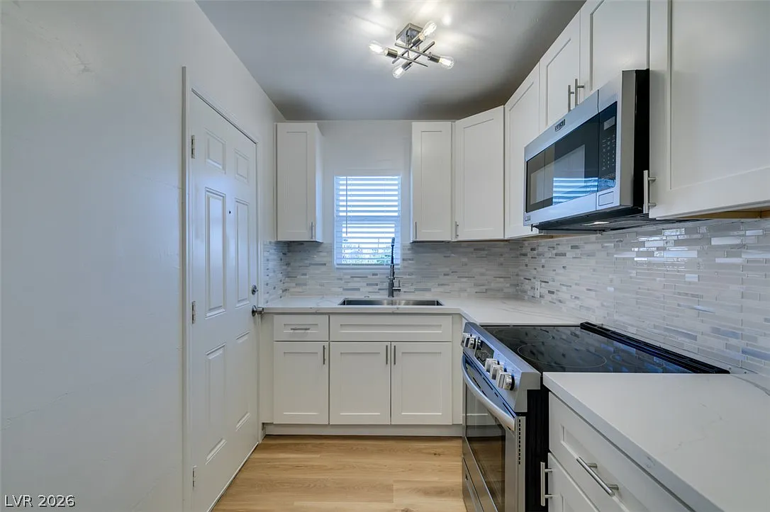 1 bed, 1.0 bath, 600 sqft, $1,350 — Photo 4