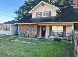 314 S Larriviere Rd, Youngsville, LA 70592