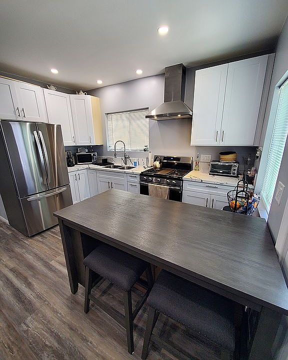 1st image of 2722 Logan Ave