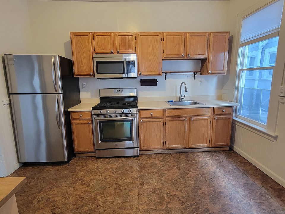 1st image of 1750 Hyde St