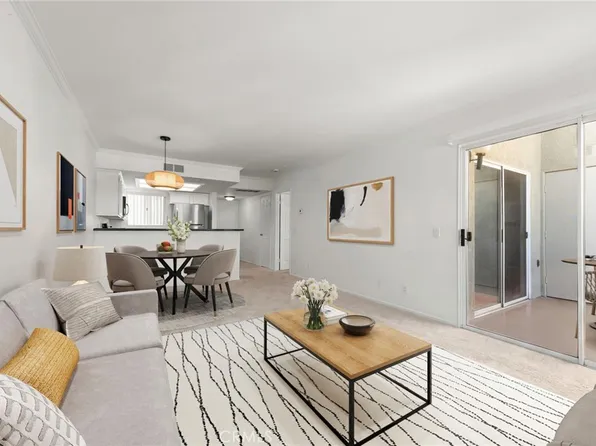 3440 Hathaway Ave APT 323, Long Beach, CA 90815