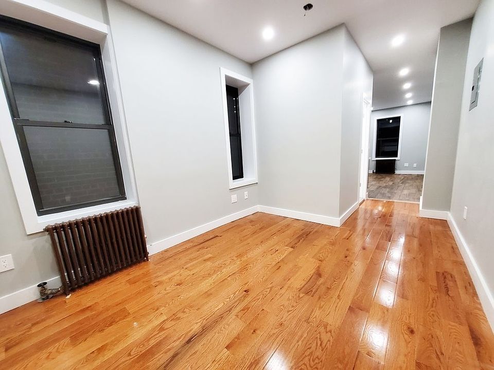 1st image of 25-37 38th St #4EE