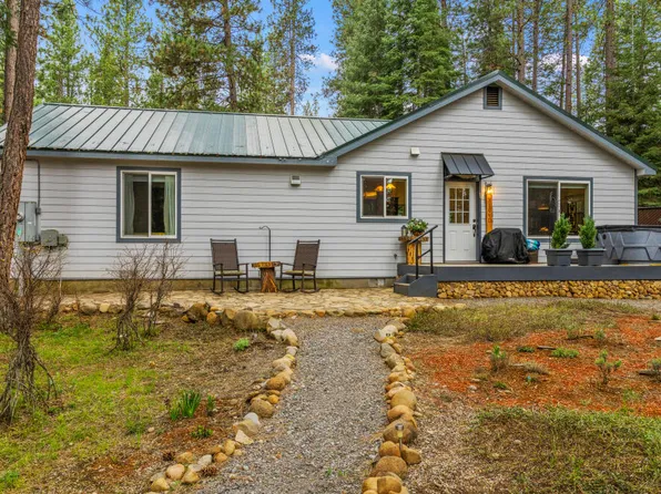 31640 Mountain Lakes Dr, Klamath Falls, OR 97601