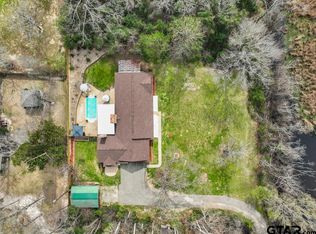 809 Pineland Ln, Lindale, TX 75771