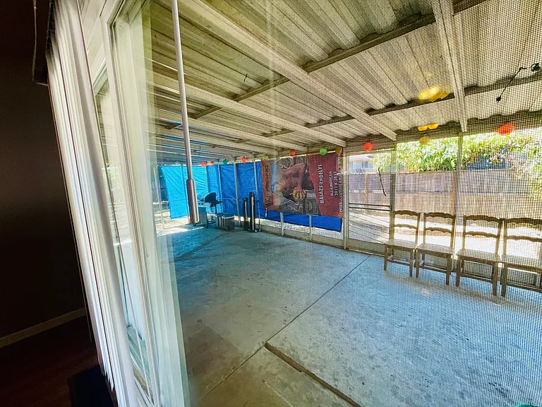 1121 W Churchill St #1 — Photo 12
