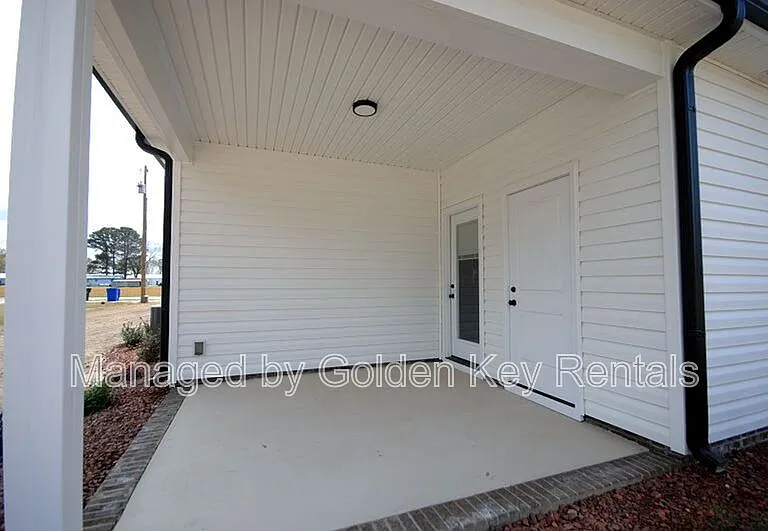 428 S Center St — Photo 12