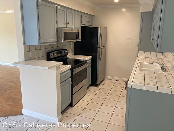 3rd image of 9612 Lucerne Ave #205