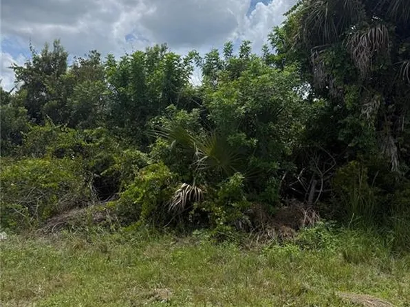 3215 63rd ST W, LEHIGH ACRES, FL 33971